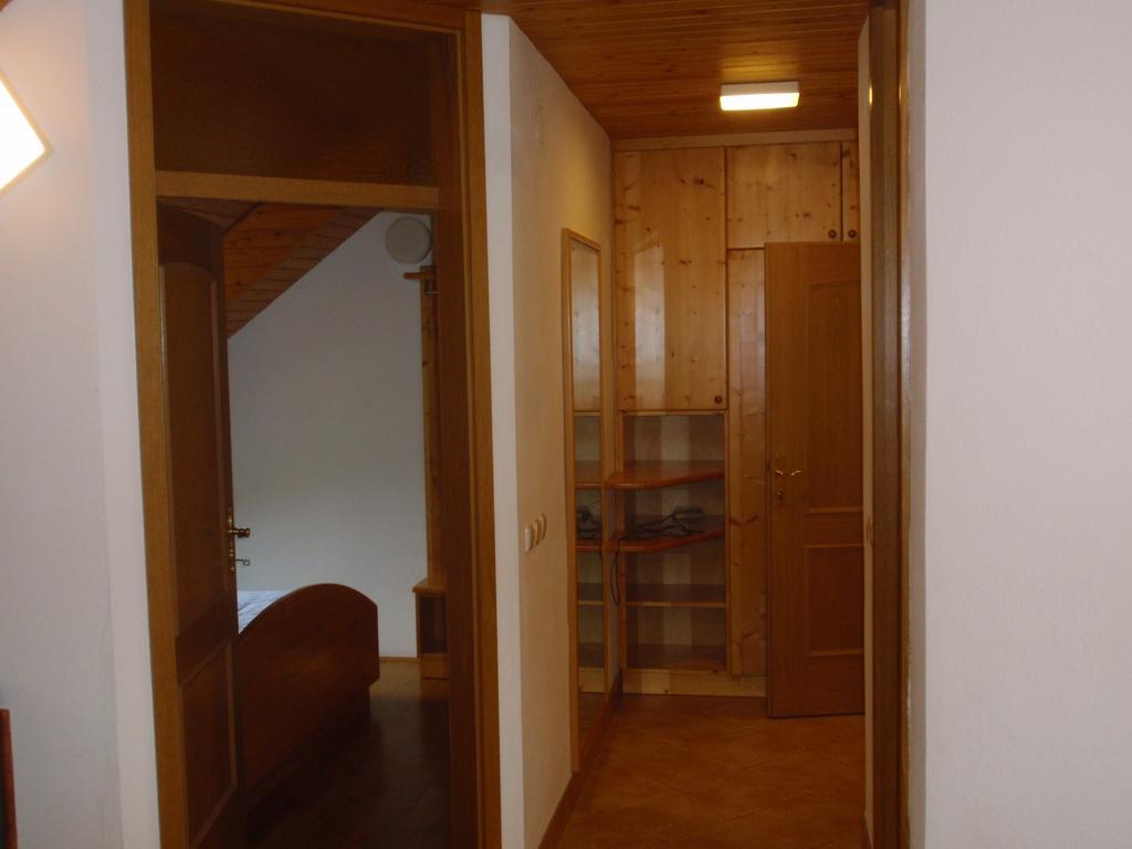 Turisticna Kmetija Psnak Apartment Mojstrana Bilik gambar